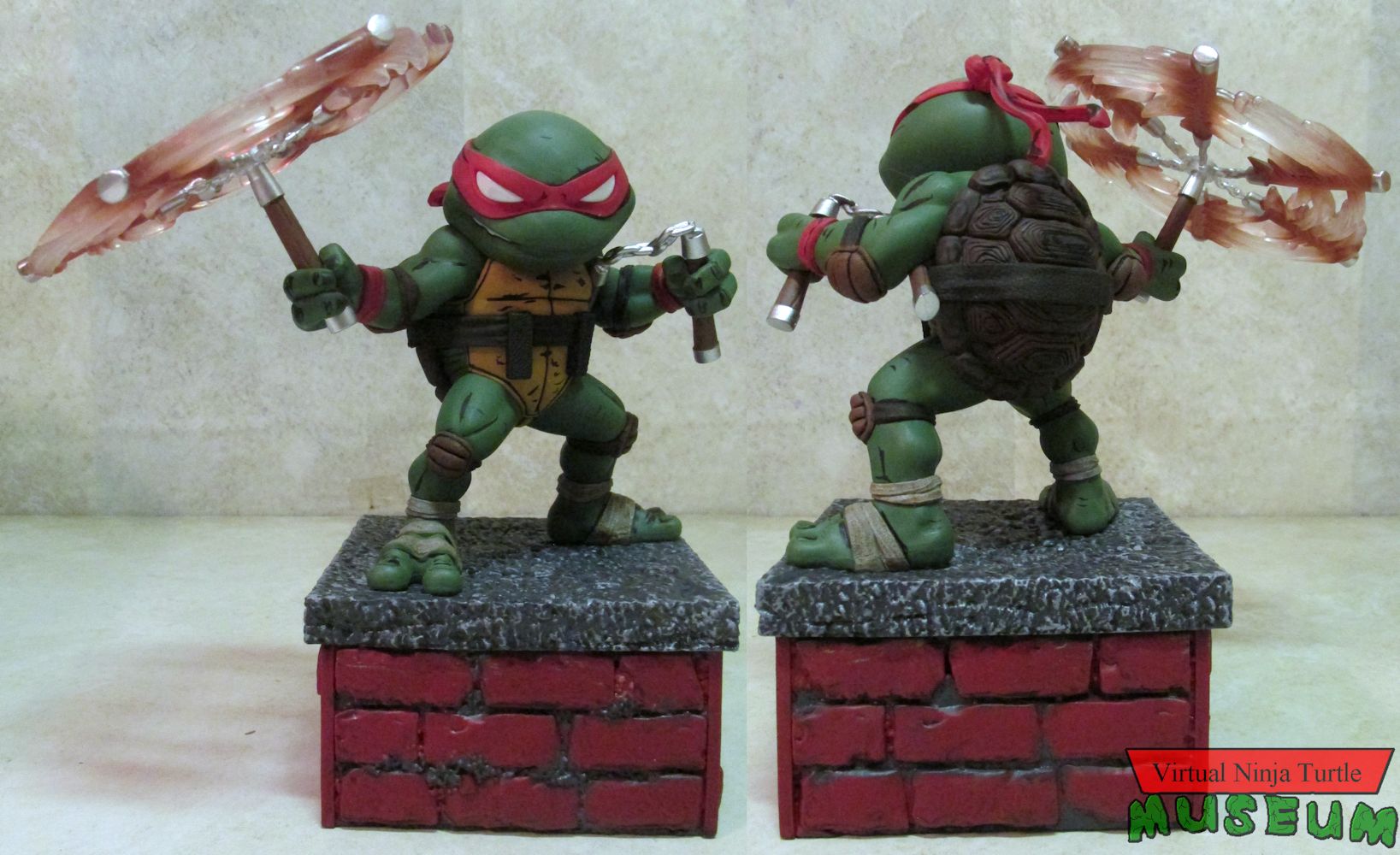 Michelangelo V2 Red Mask Statue front and back