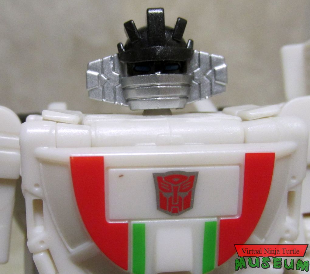 Wheeljack close up