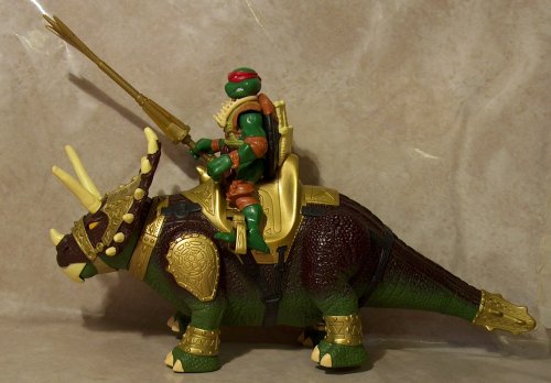 Raph on triceratops