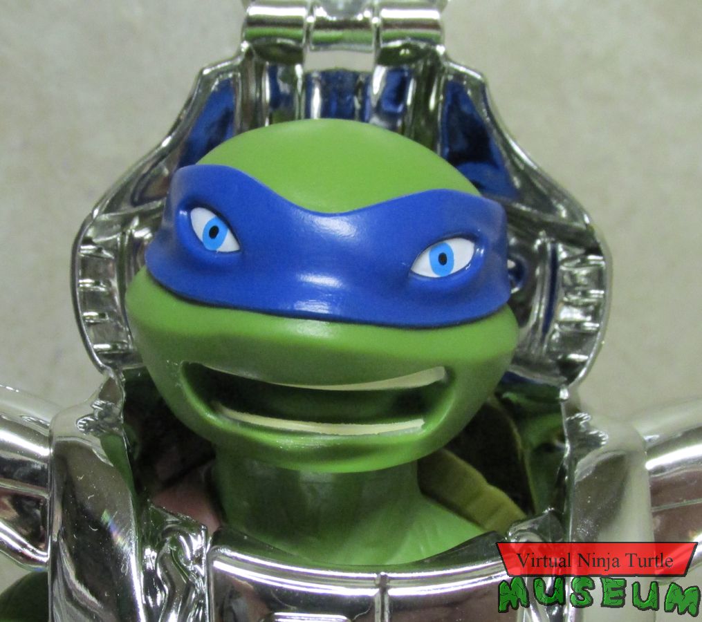 Metal Mutant Leonardo close up